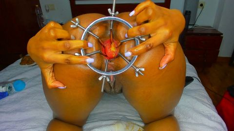 FEXIBLEBODY – Speculun anal ($14.99 Scatsy)