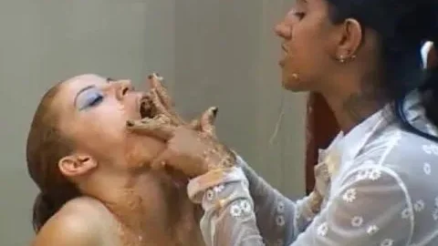 Hungry Bitches 2 Girls 1 Cup (Marco Villanova MFX Media Production) [ilovescat net]