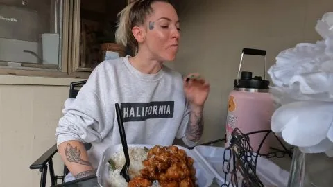 gassy Classy Dines n Dumps