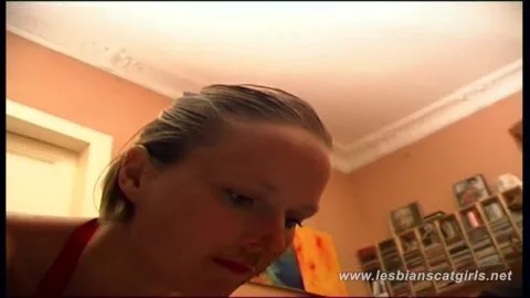 Susan Veronika / Extreme Blond Scat Girls [ilovescat net]