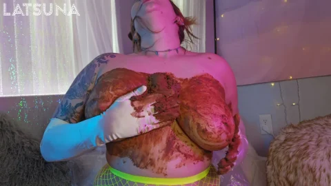 LaTsuna – Shitty Titty Fucking 4K  ($7.99 Femscat)