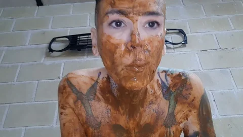 Lamia Dark – Shit in the workshop mp4